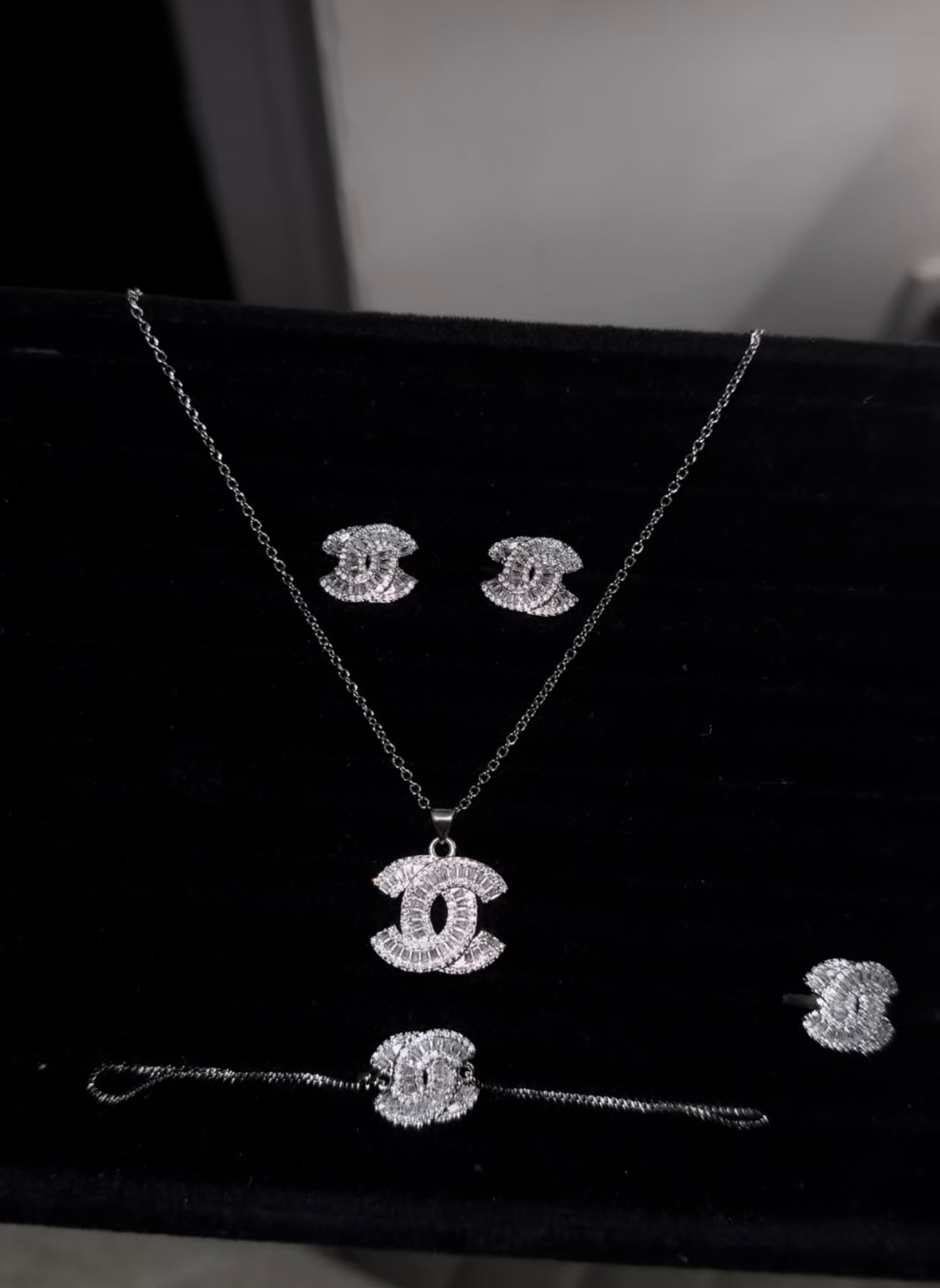 Silver cc deluxe set