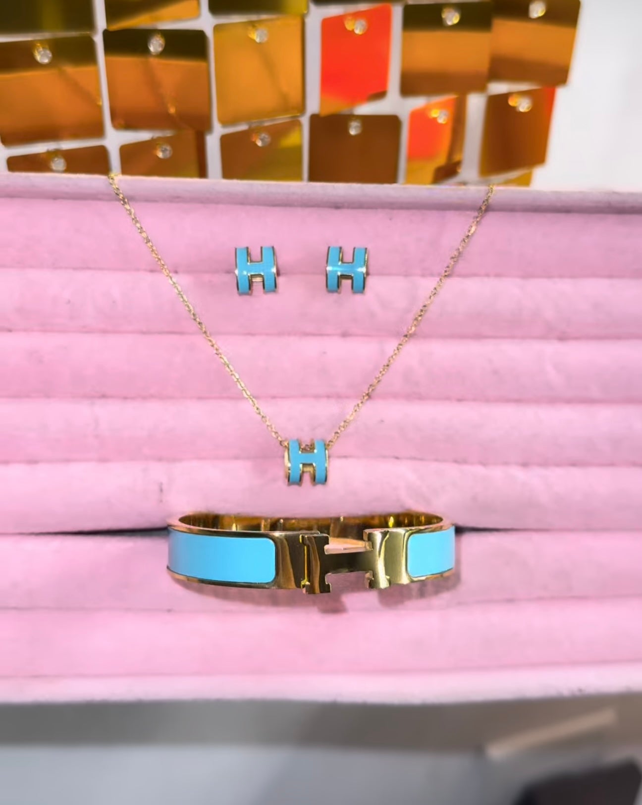 Blue h set
