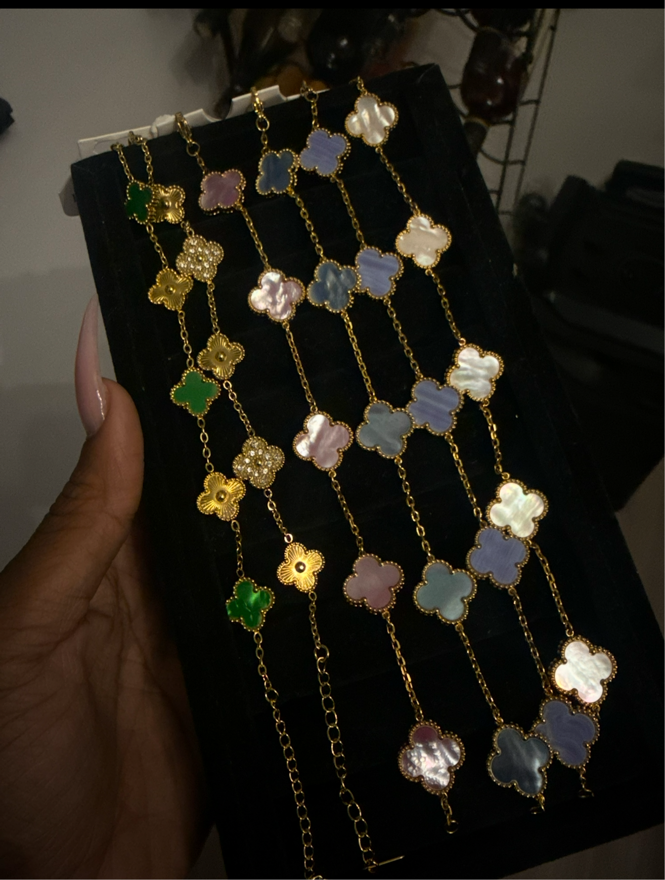 Deluxe clover leaf bracelets