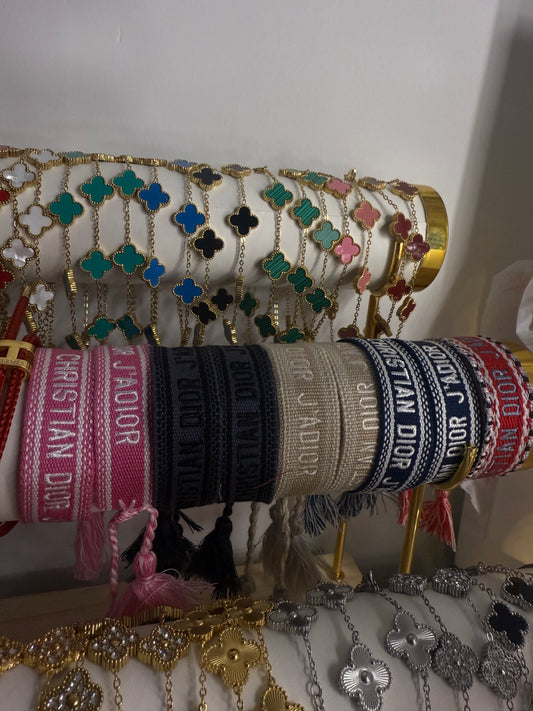CD wrist bracelet