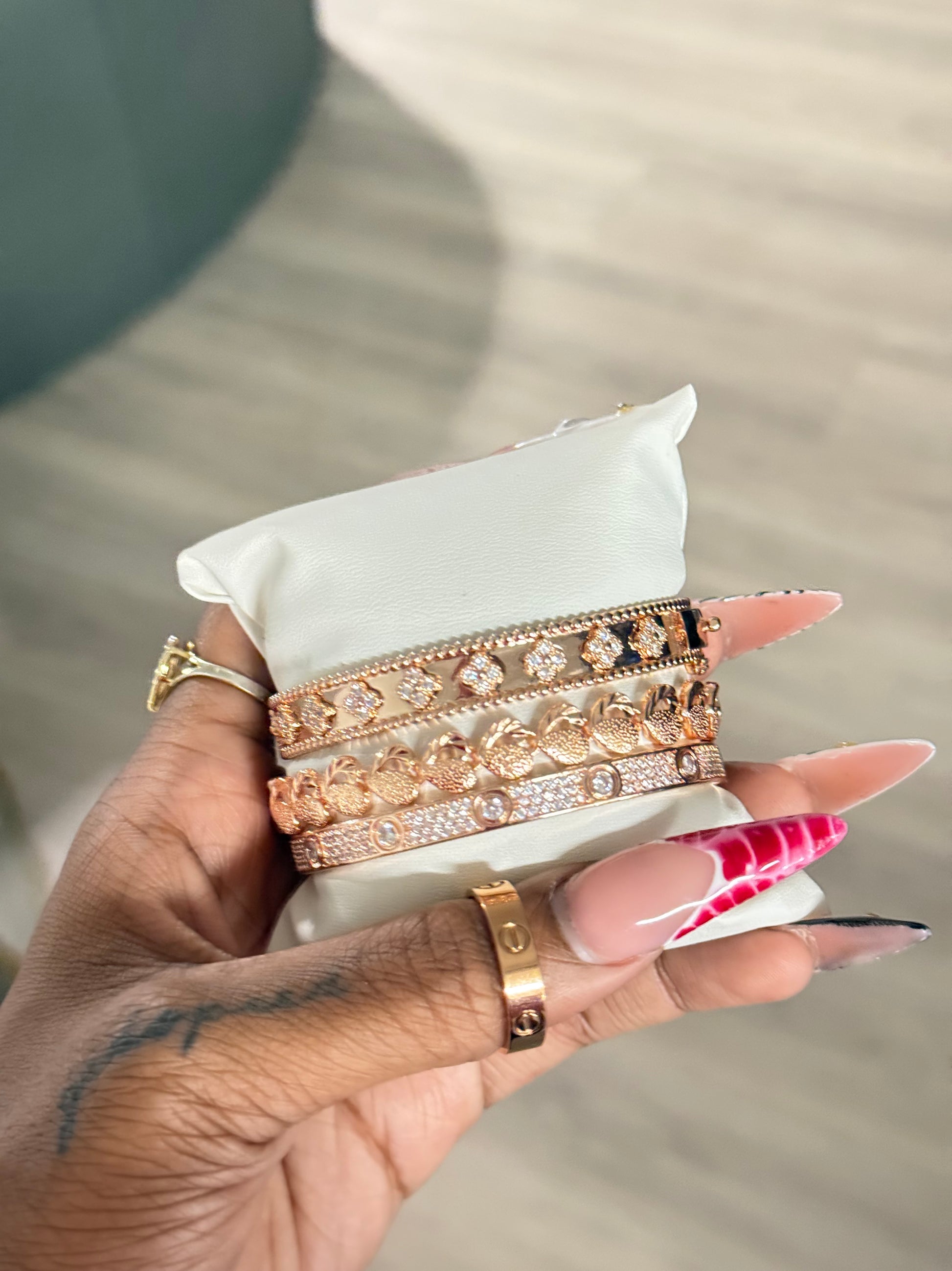Rose gold bracelet set