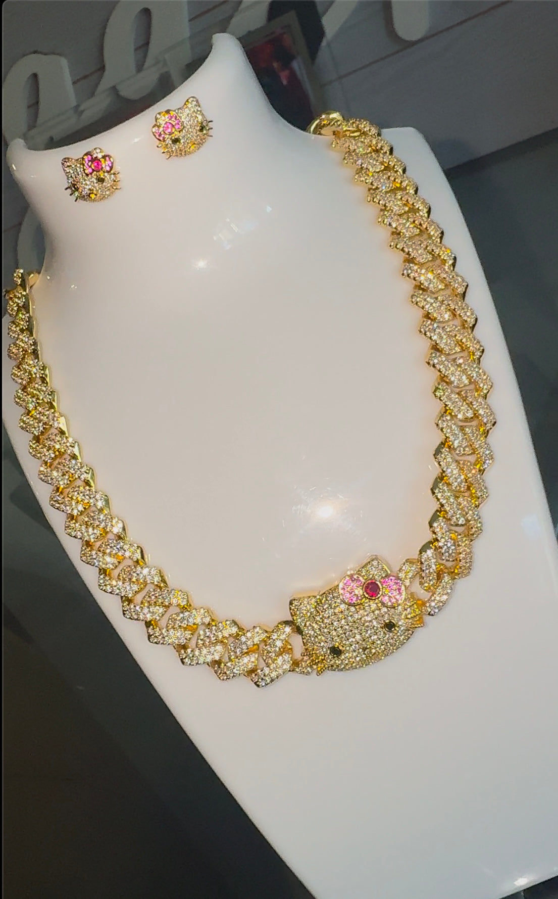 Gold Cuban hello kitty set