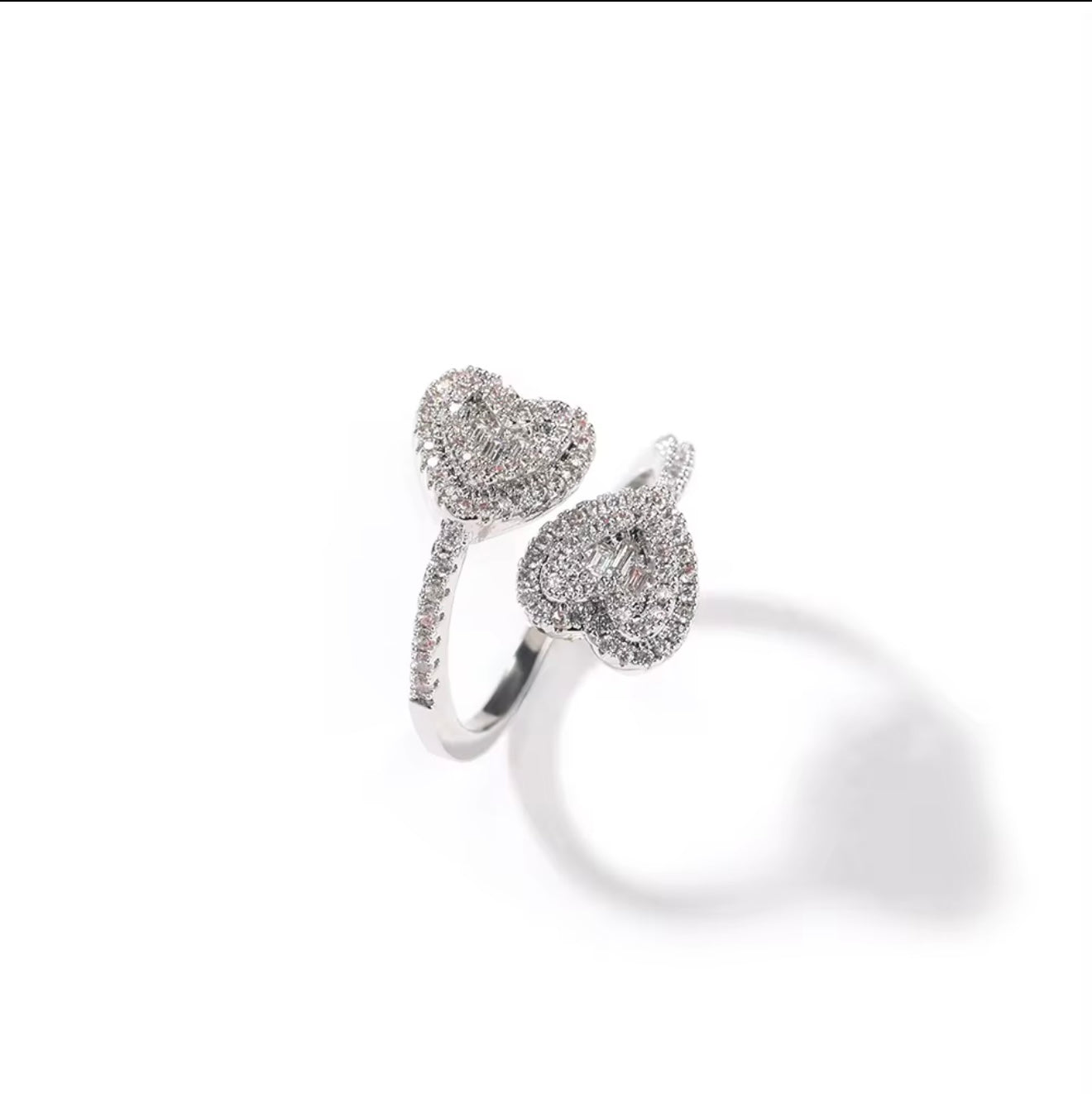 Heart one size fit all ring